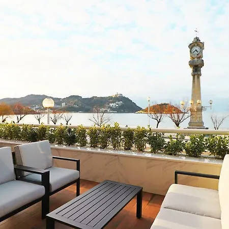 Luxury On The Beach San Sebastian